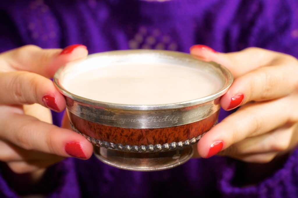 Калмыцкий чай с сахаром и корицей, пошаговый рецепт на ккал, фото, ингредиенты - Елизавета