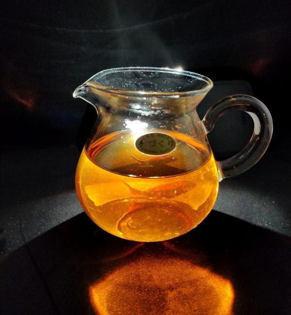 Грузинский дикий чёрный чай настой